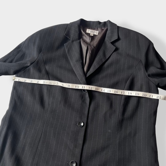 Tamotsu NY Black Pinstripe Blazer Jacket 14W - Picture 11 of 12